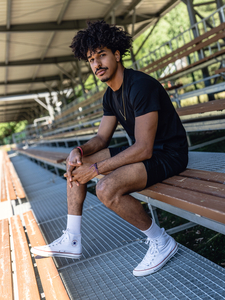 T-shirt da uomo in cotone nero senza stampa Bolf 192397A